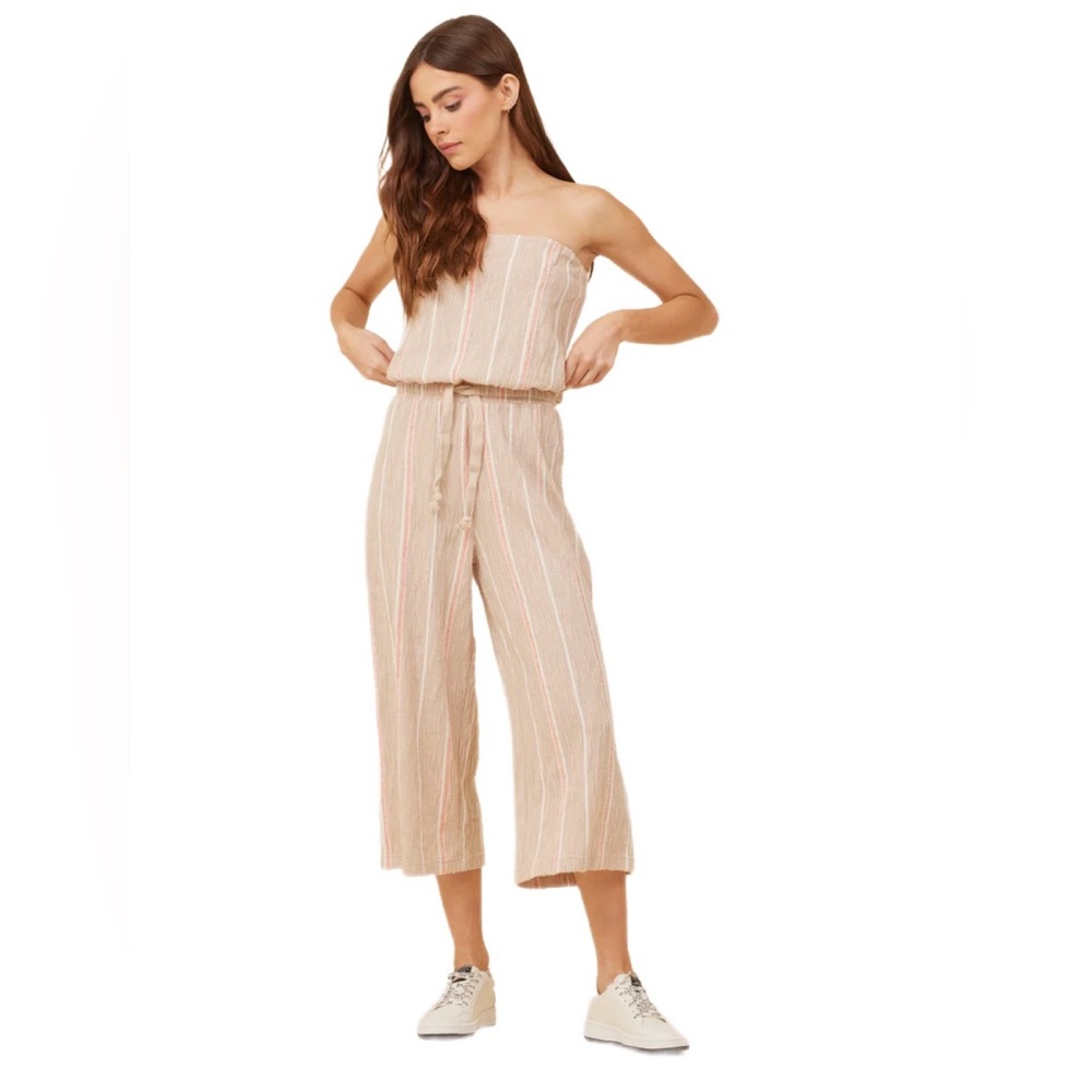 Vintage Havana Cotton Blend Textured Jumpsuit! Cropped pant, sleeveless, stripes